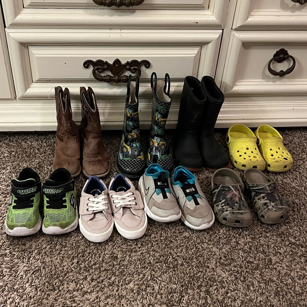 Toddler size 8 Assorted Shoes